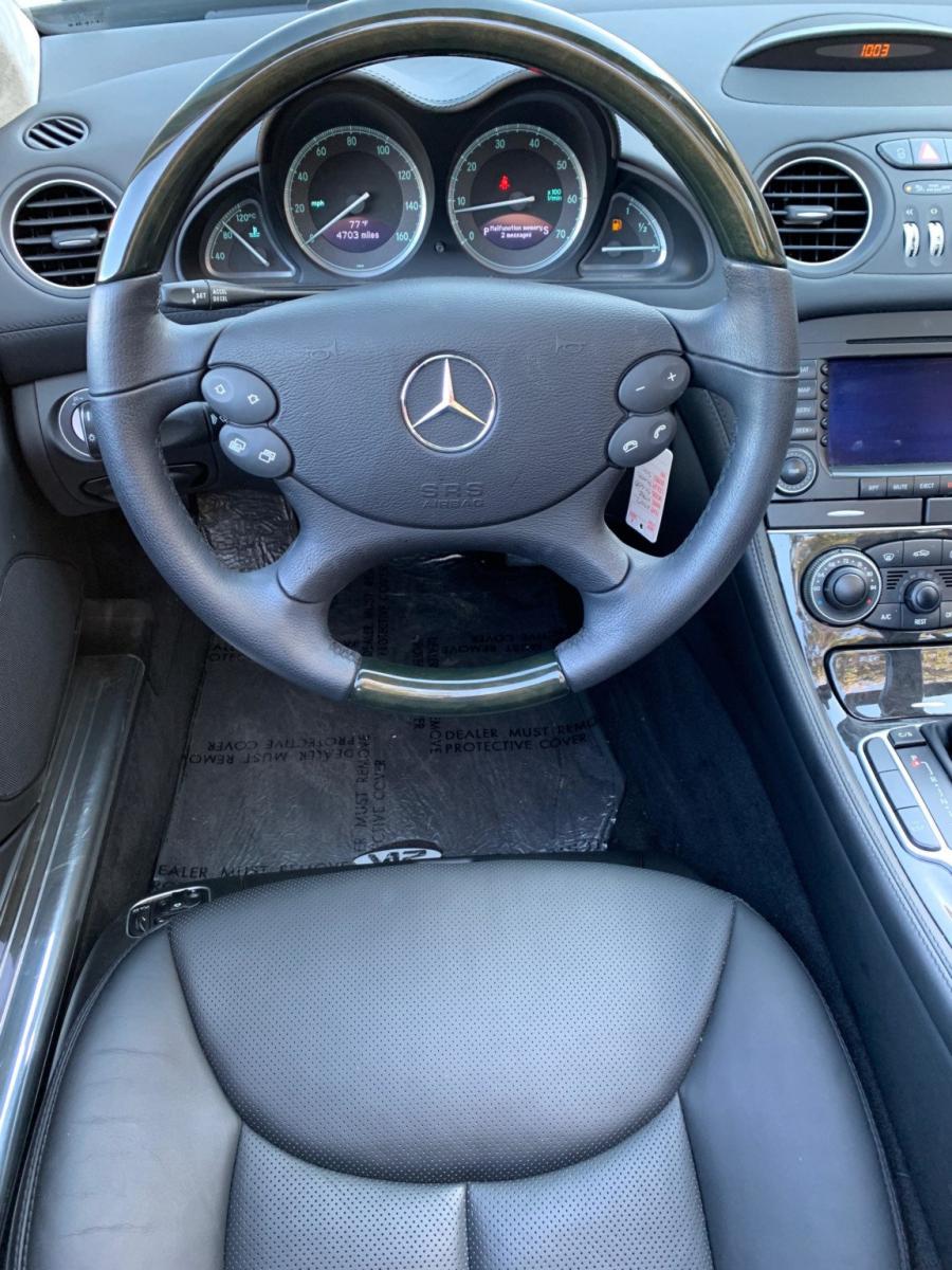 Панель приборов Mercedes-Benz SL600 (R230) 2007 года  (фото 87 из 189)